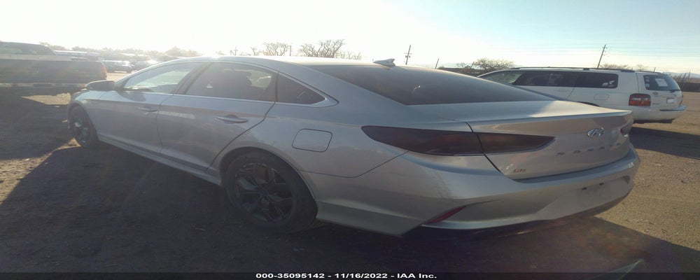 5NPE24AF8JH655540 2018 HYUNDAI SONATA photo no. 3