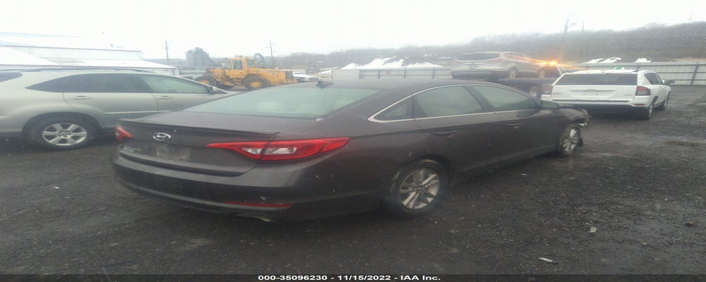 5NPE24AF9GH375988 2016 HYUNDAI SONATA photo no. 4