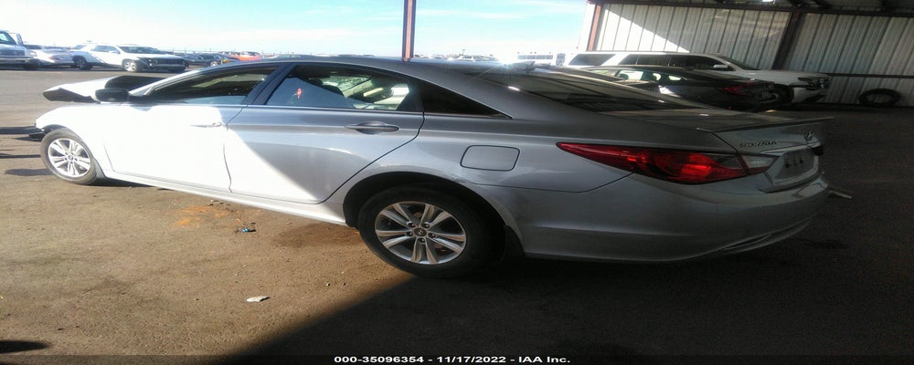 5NPEB4AC3CH332375 2012 HYUNDAI SONATA photo no. 3