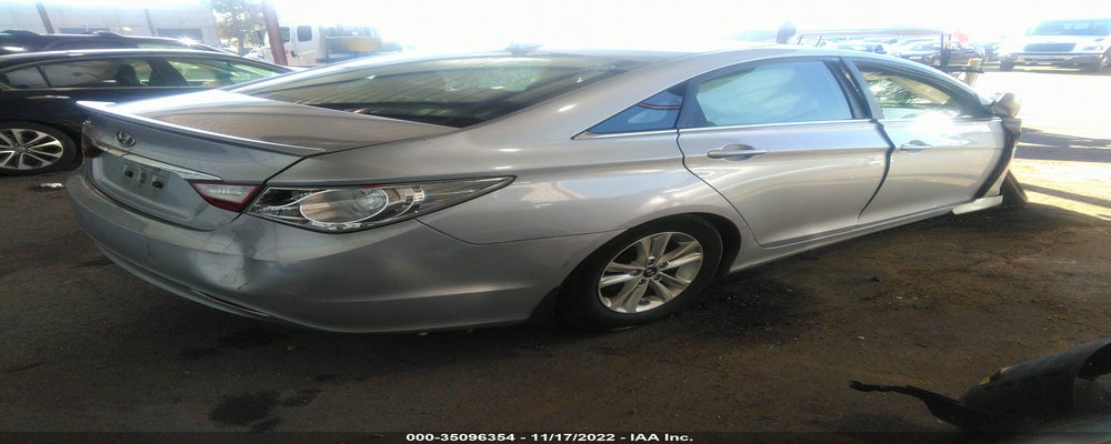 5NPEB4AC3CH332375 2012 HYUNDAI SONATA photo no. 4