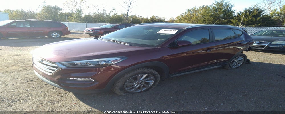 KM8J3CA4XHU351075 2017 HYUNDAI TUCSON photo no. 2