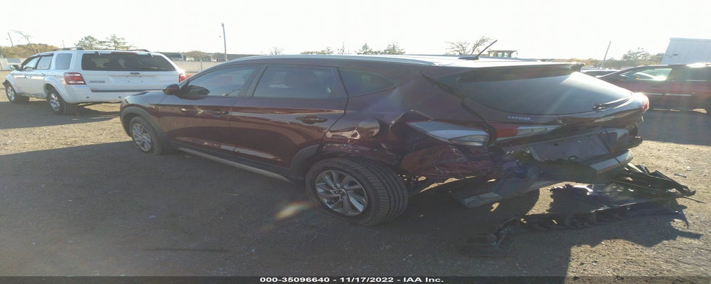KM8J3CA4XHU351075 2017 HYUNDAI TUCSON photo no. 3