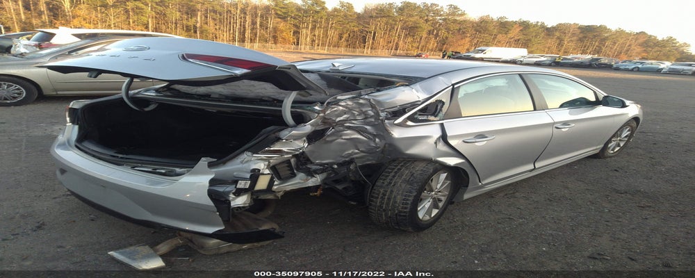 5NPE24AF4JH719086 2018 HYUNDAI SONATA photo no. 4