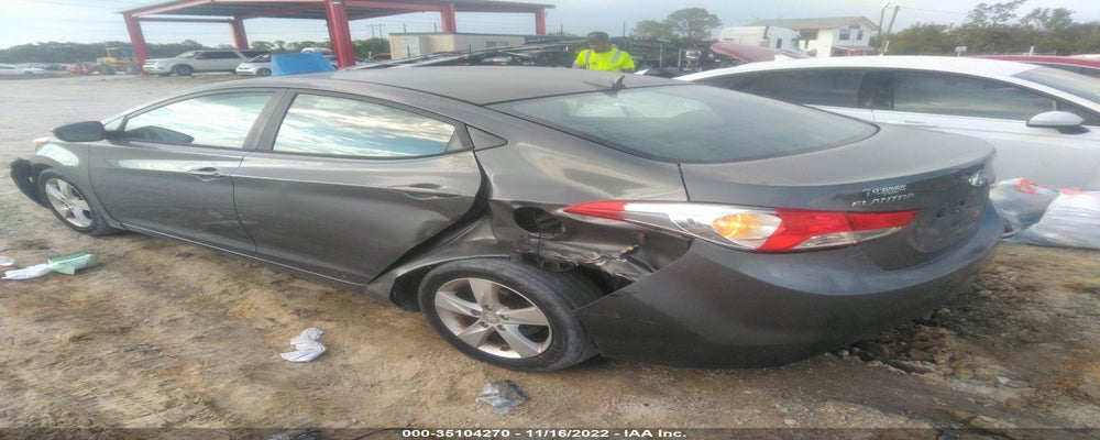 5NPDH4AE9DH327937 2013 HYUNDAI ELANTRA photo no. 3