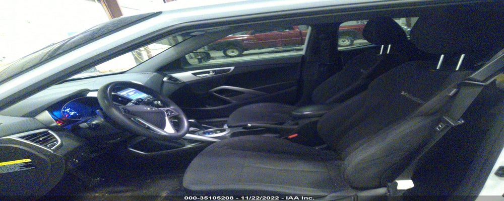 KMHTC6AD6GU261558 2016 HYUNDAI VELOSTER photo no. 5