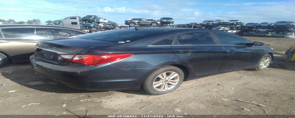 5NPEB4AC8DH811022 2013 HYUNDAI SONATA photo no. 4