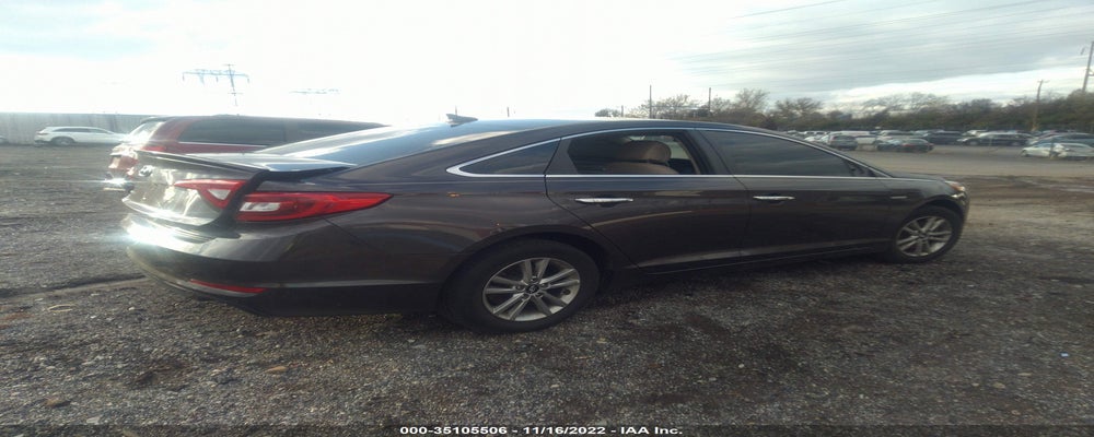 5NPE24AF3HH492970 2017 HYUNDAI SONATA photo no. 4