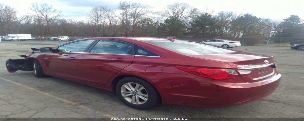 5NPEB4AC2BH199025 2011 HYUNDAI SONATA photo no. 3