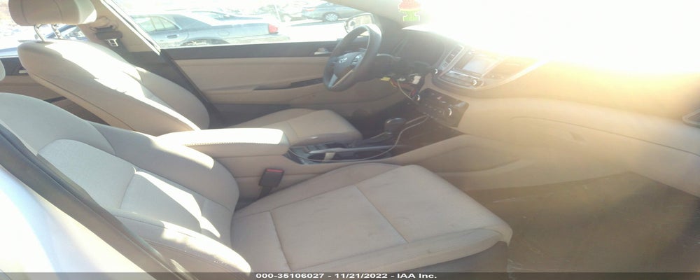 KM8J23A42HU383814 2017 HYUNDAI TUCSON photo no. 5