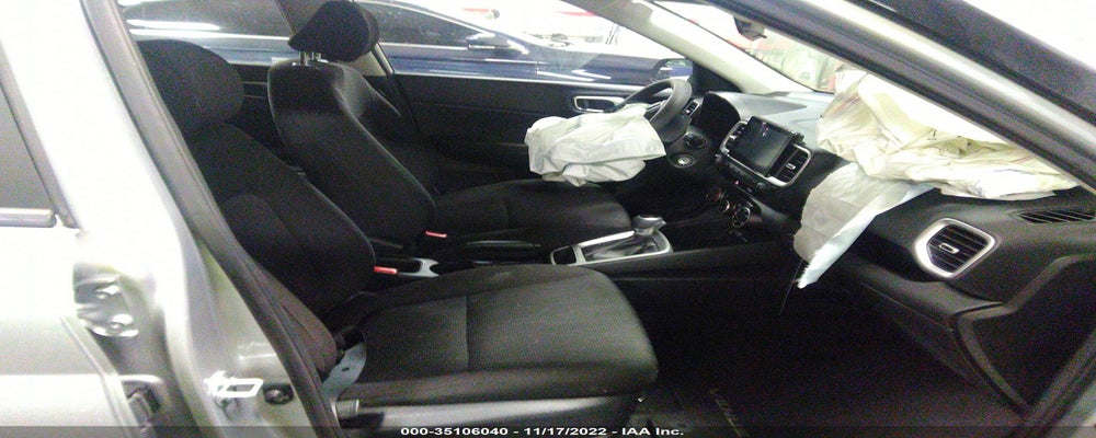 KMHRB8A33NU153251 2022 HYUNDAI VENUE photo no. 5