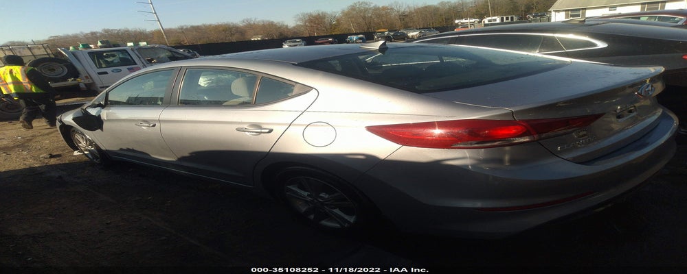5NPD84LF3HH136364 2017 HYUNDAI ELANTRA photo no. 3