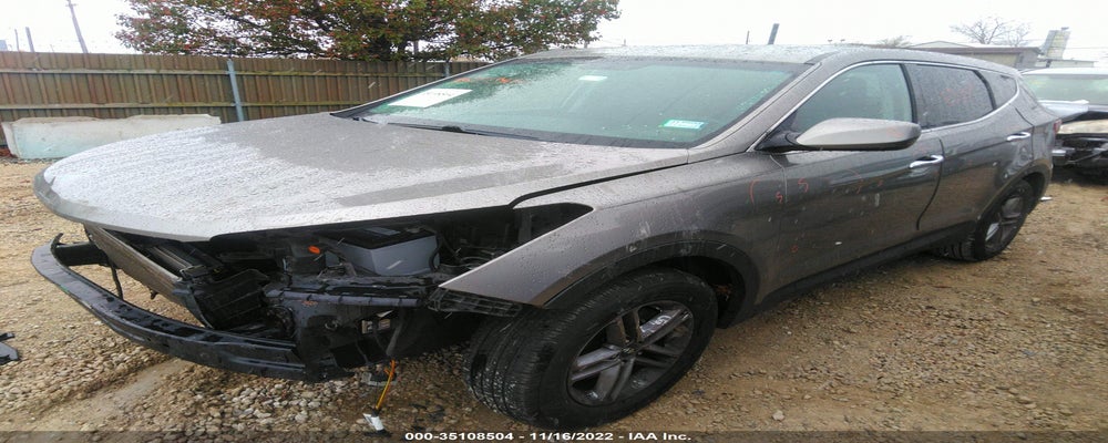 5XYZTDLB2HG440939 2017 HYUNDAI SANTA FE SPORT photo no. 2