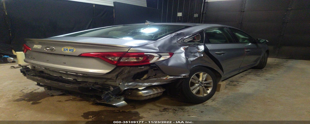 5NPE24AF3FH176059 2015 HYUNDAI SONATA photo no. 4
