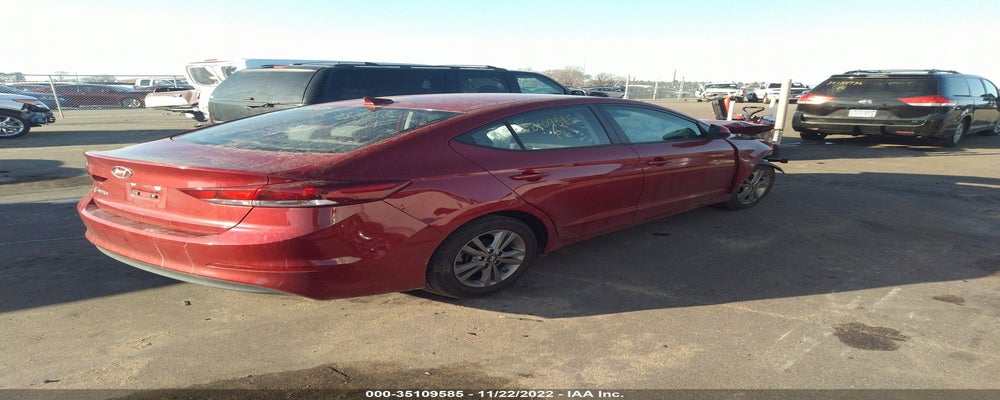 KMHD84LFXJU623861 2018 HYUNDAI ELANTRA photo no. 4