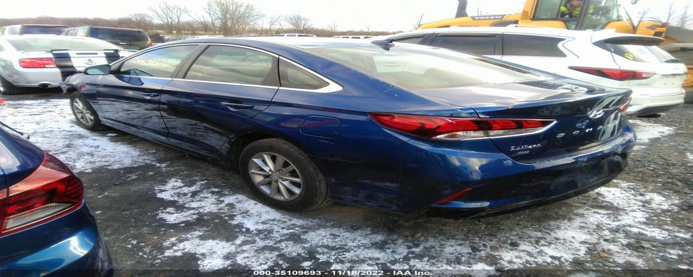 5NPE24AF0JH723023 2018 HYUNDAI SONATA photo no. 3