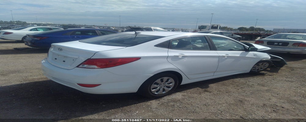 KMHCT4AE0HU274031 2017 HYUNDAI ACCENT photo no. 4
