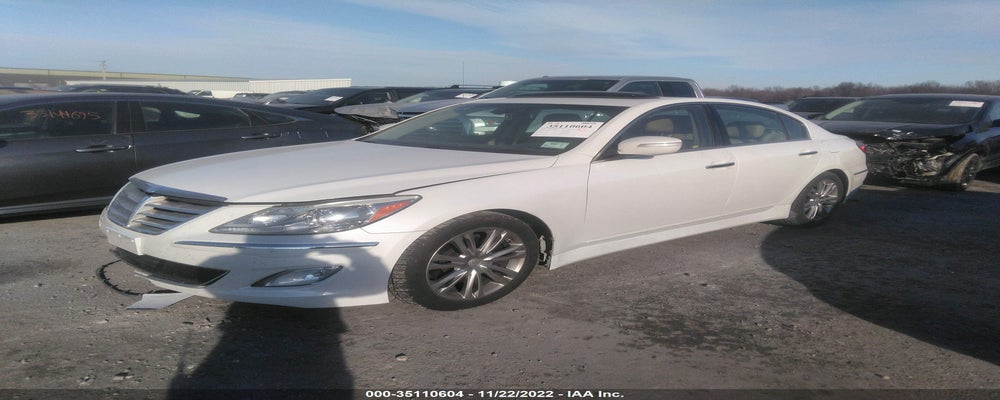 KMHGC4DD9DU233301 2013 HYUNDAI GENESIS photo no. 2