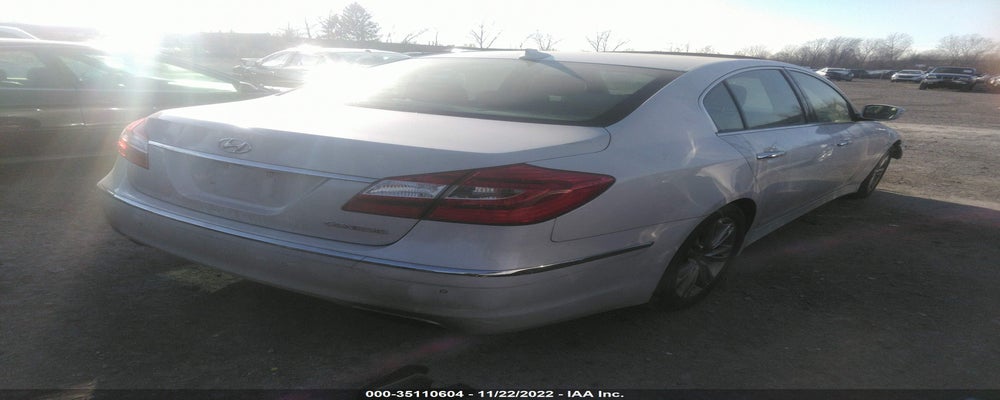 KMHGC4DD9DU233301 2013 HYUNDAI GENESIS photo no. 4