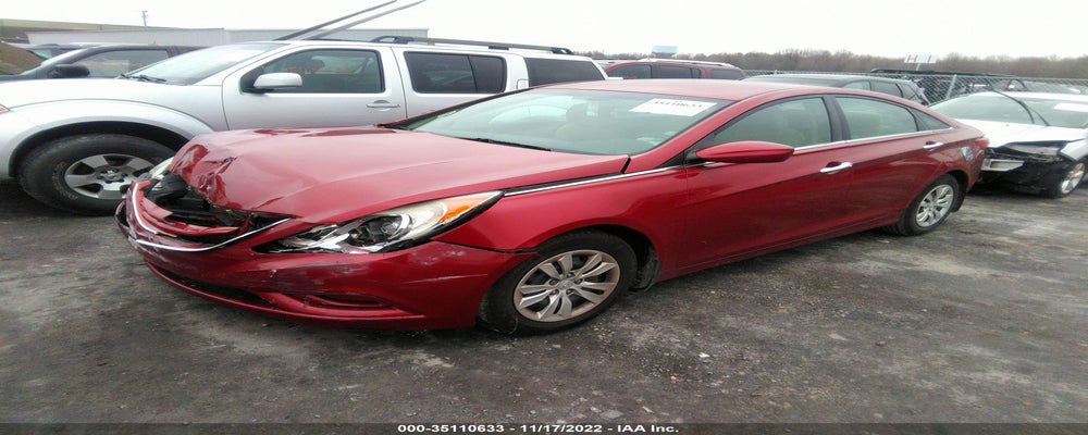 5NPEB4AC0BH108317 2011 HYUNDAI SONATA photo no. 2