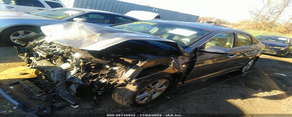 5NPE34AF7JH688560 2018 HYUNDAI SONATA photo no. 2