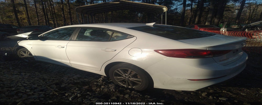 5NPD84LF9JH240136 2018 HYUNDAI ELANTRA photo no. 3