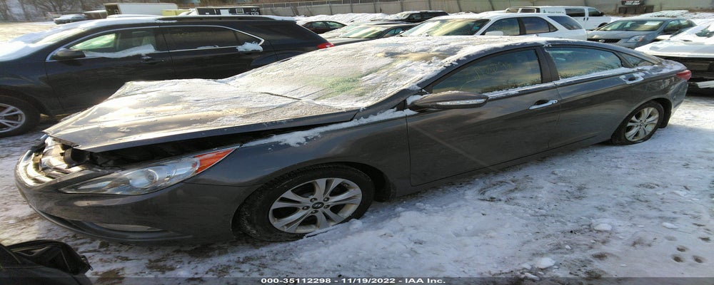 5NPEC4AC3BH115047 2011 HYUNDAI SONATA photo no. 2