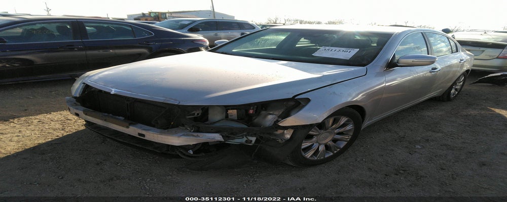 KMHGC4DE0BU113263 2011 HYUNDAI GENESIS photo no. 2