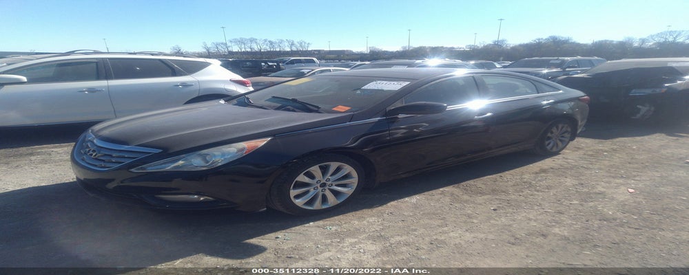 5NPEC4AC5BH102591 2011 HYUNDAI SONATA photo no. 2