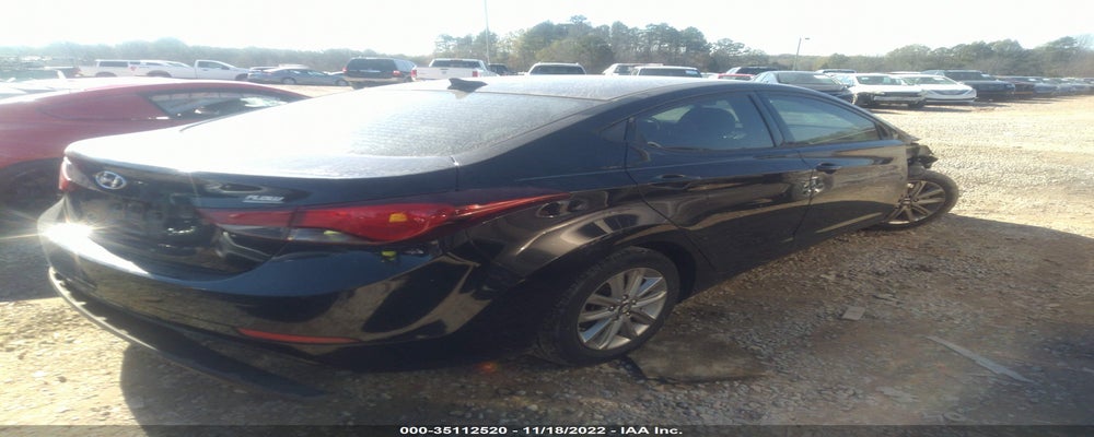 5NPDH4AE9GH744012 2016 HYUNDAI ELANTRA photo no. 4