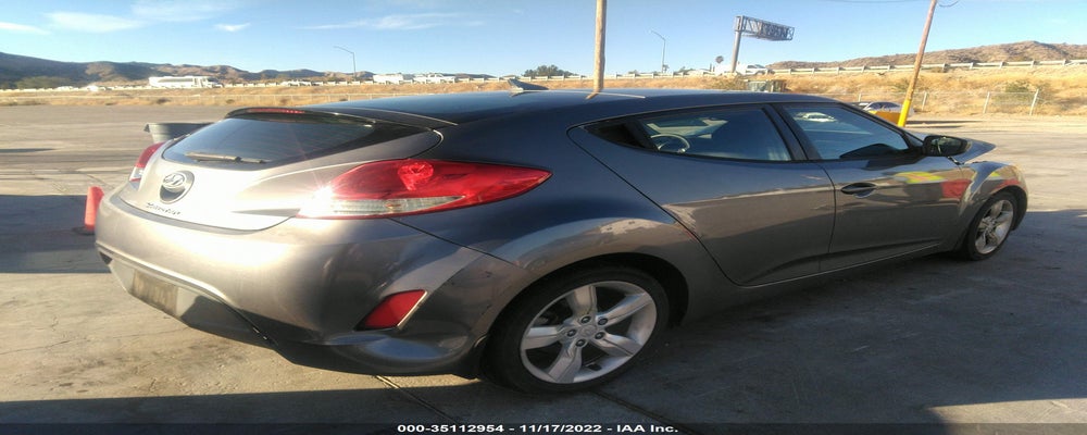 KMHTC6AD5CU029818 2012 HYUNDAI VELOSTER photo no. 4