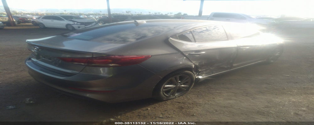 5NPD84LF2JH395711 2018 HYUNDAI ELANTRA photo no. 4