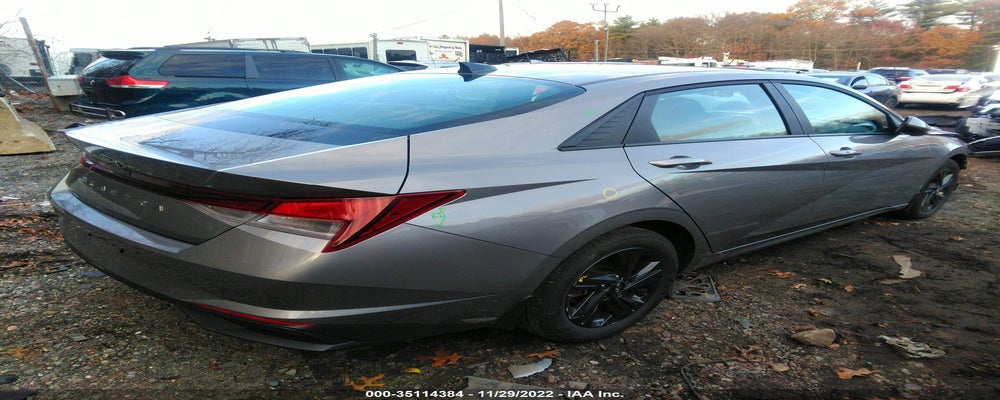 KMHLM4AG8NU221040 2022 HYUNDAI ELANTRA photo no. 4