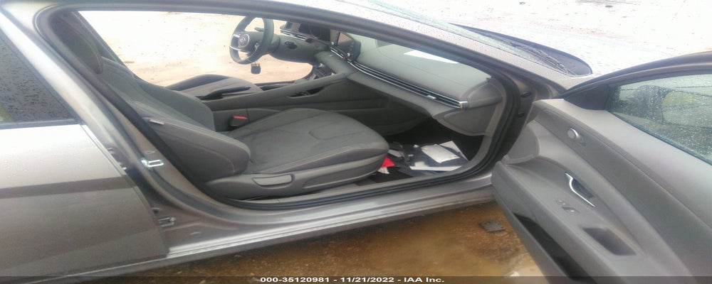KMHLM4AG5NU345279 2022 HYUNDAI ELANTRA photo no. 5
