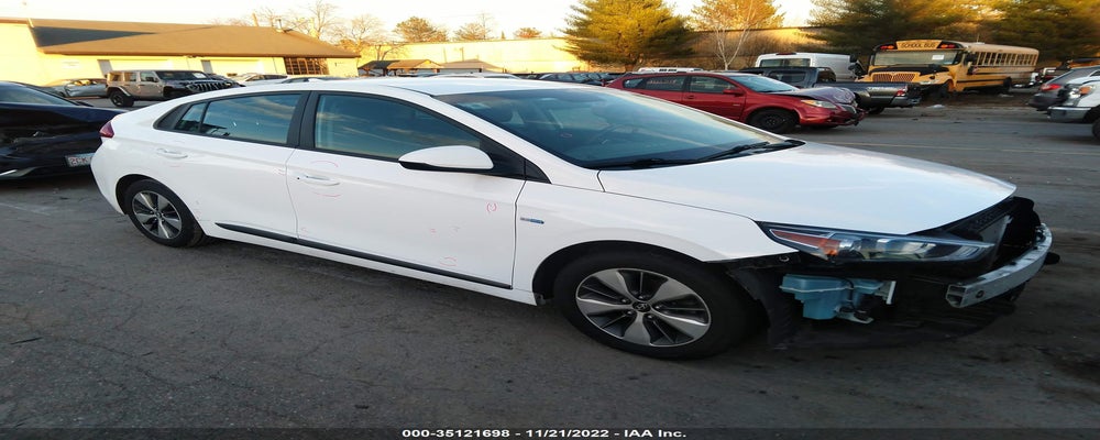KMHC65LD8JU103955 2018 HYUNDAI IONIQ PLUG-IN HYBRID photo no. 12
