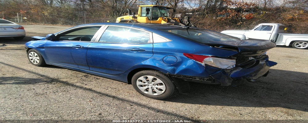 KMHCT4AE6FU820652 2015 HYUNDAI ACCENT photo no. 3