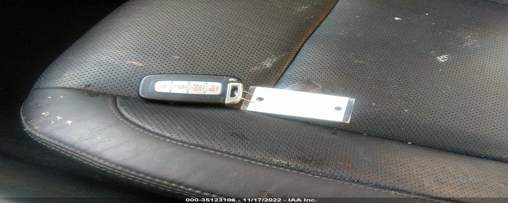 KMHGC4DD7CU150948 2012 HYUNDAI GENESIS photo no. 11