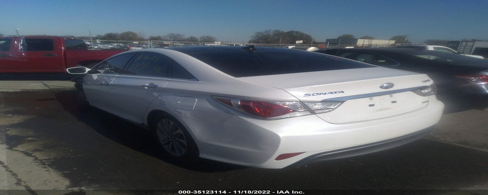 KMHEC4A42FA135601 2015 HYUNDAI SONATA HYBRID photo no. 3