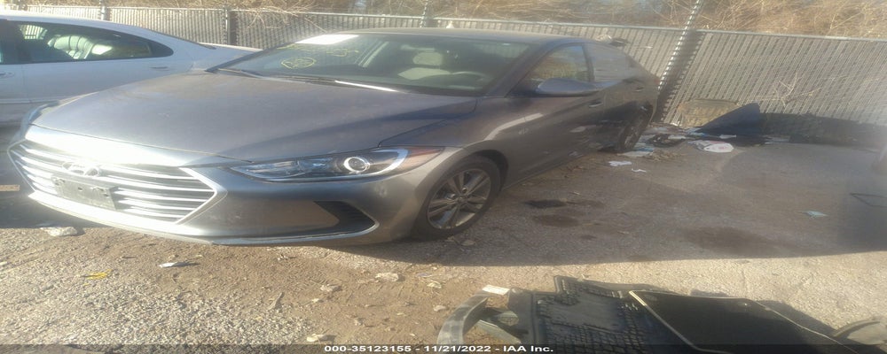 5NPD84LF3JH288442 2018 HYUNDAI ELANTRA photo no. 2