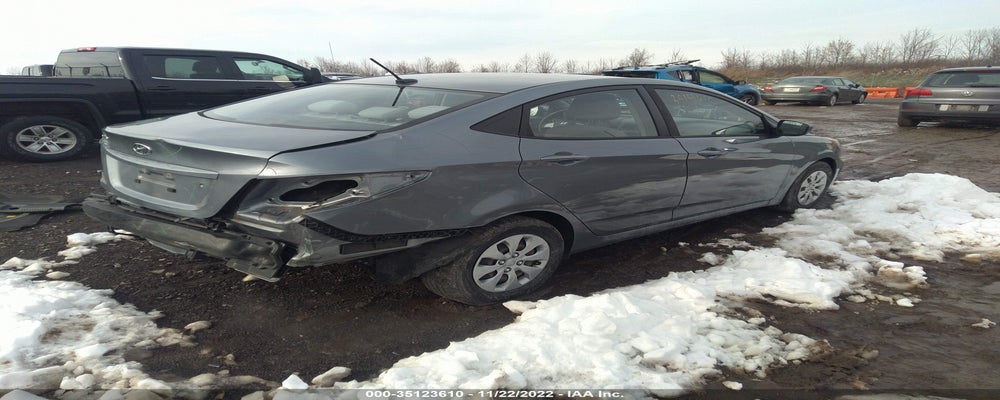 KMHCT4AE9HU374676 2017 HYUNDAI ACCENT photo no. 4