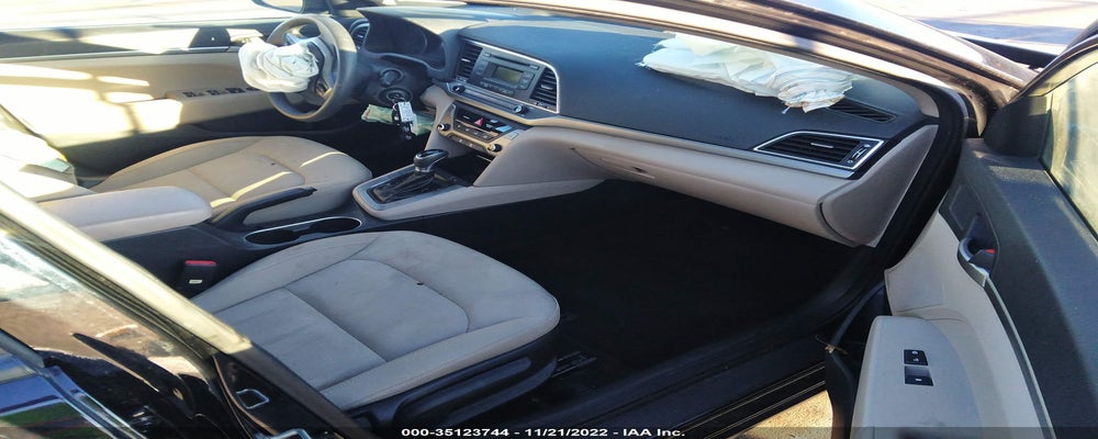 KMHD74LF6HU329810 2017 HYUNDAI ELANTRA photo no. 5