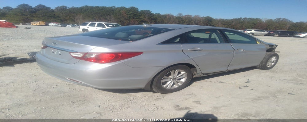 5NPEB4ACXDH622209 2013 HYUNDAI SONATA photo no. 4