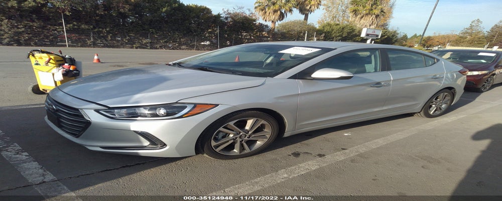 5NPD84LF1HH061180 2017 HYUNDAI ELANTRA photo no. 2