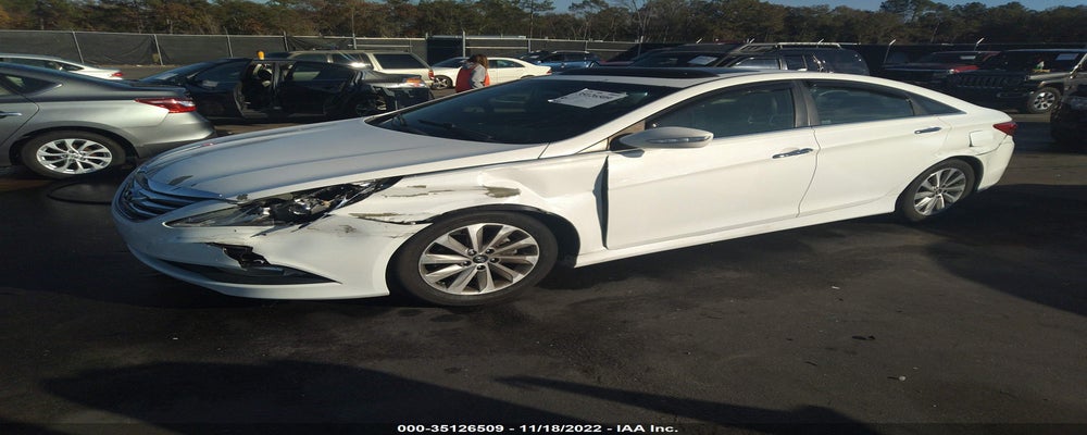 5NPEC4ABXEH933693 2014 HYUNDAI SONATA photo no. 2