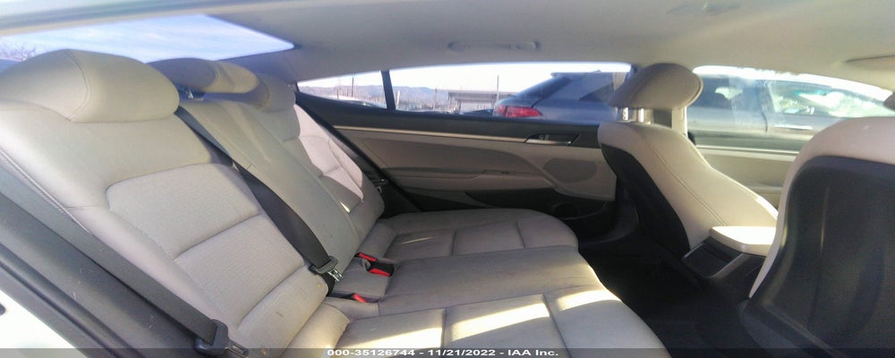 KMHD74LF1HU079991 2017 HYUNDAI ELANTRA photo no. 8