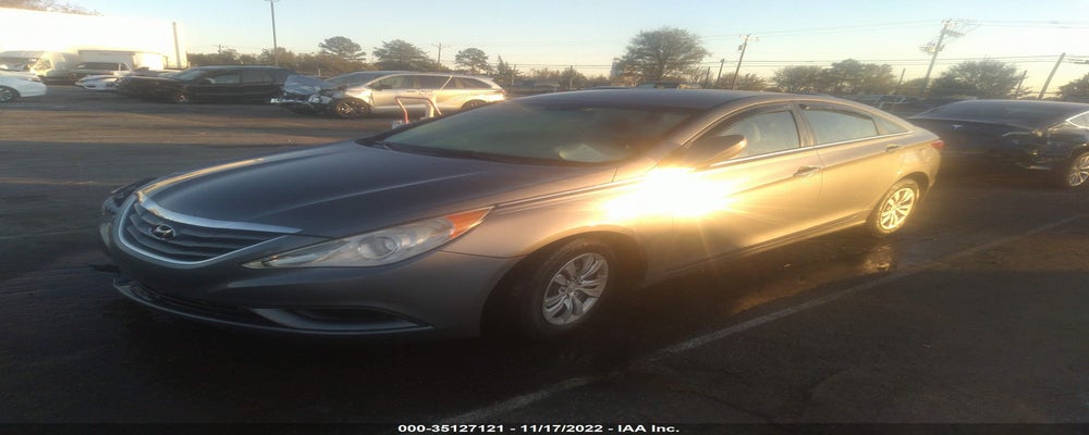 5NPEB4AC6BH243382 2011 HYUNDAI SONATA photo no. 2