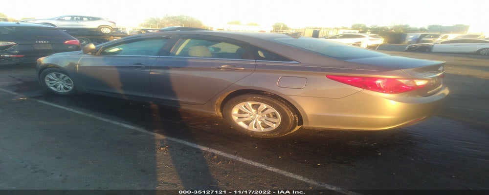 5NPEB4AC6BH243382 2011 HYUNDAI SONATA photo no. 3
