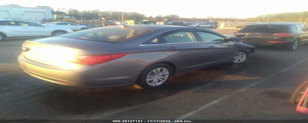 5NPEB4AC6BH243382 2011 HYUNDAI SONATA photo no. 4