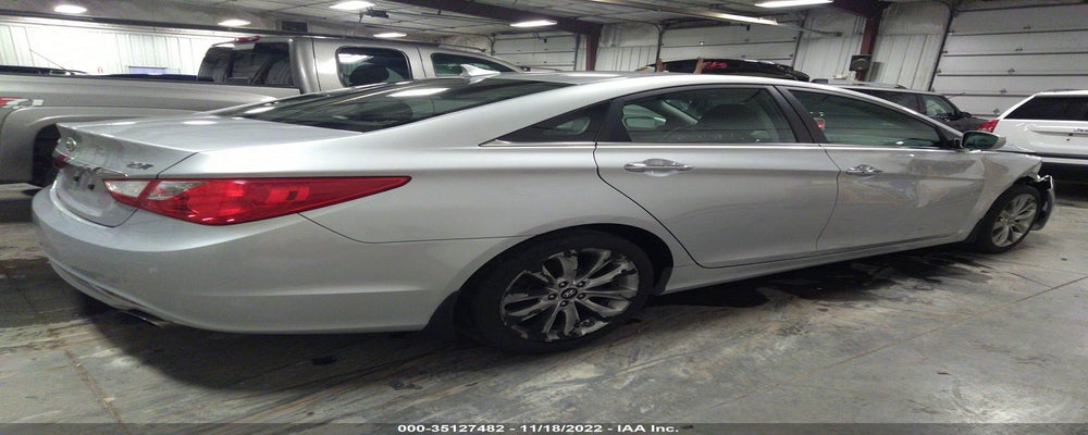 5NPEC4AB7BH265315 2011 HYUNDAI SONATA photo no. 4
