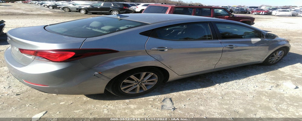 5NPDH4AE4FH562359 2015 HYUNDAI ELANTRA photo no. 4