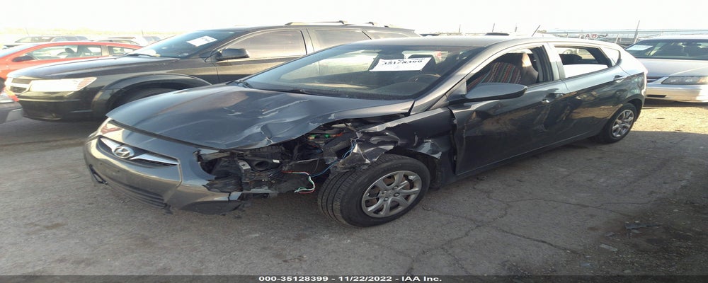 KMHCT5AE3DU072445 2013 HYUNDAI ACCENT photo no. 2